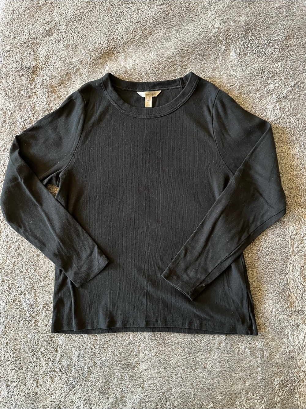 Classic Black Long Sleeve Crewneck Top